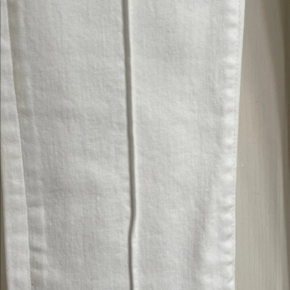 Express Women's Straight Leg Jeans in white size 2 - Picture 4 of 6